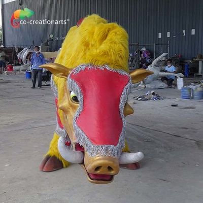 Animatronics giallo del costume del cinghiale di Snowproof per due adulti