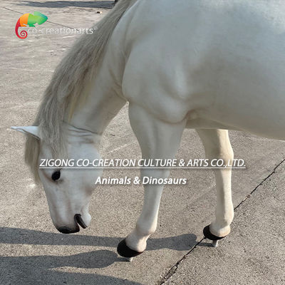 Scultura di cavallo animatronico realistico con movimenti realistici per mostre all'aperto