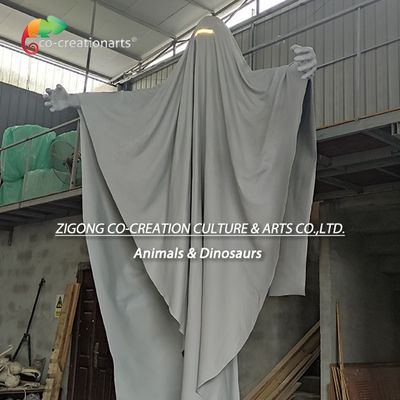 comprare Statua in vetroresina di figura misteriosa incappucciata con fronte illuminata online manufacture